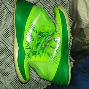 Nike hyperdunks size 10